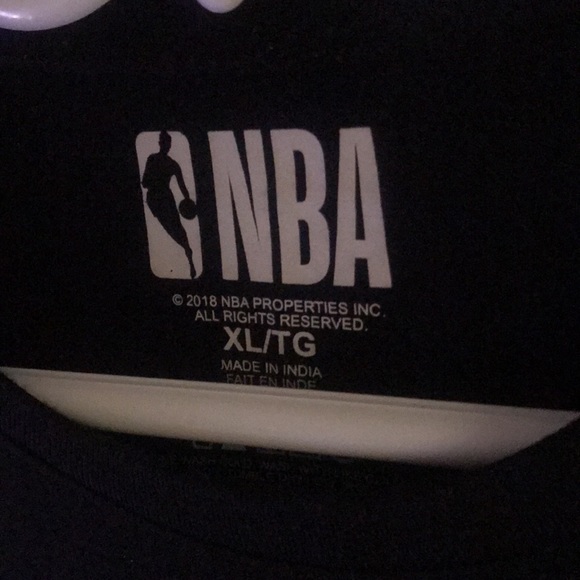 Toronto Raptors Camo basketball claw Logo Official NBA super soft tee Womens XL - Picture 2 of 5